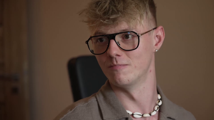 V siedmom nebi -Lukáš